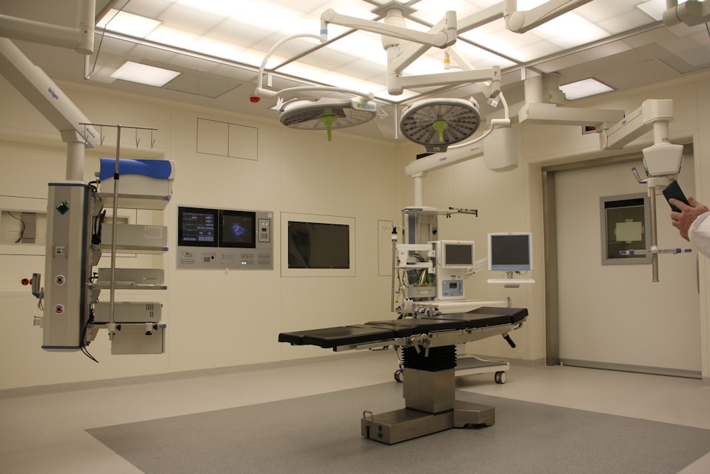 Prontuário médico digital em tela e tecnologia de saúde integrada